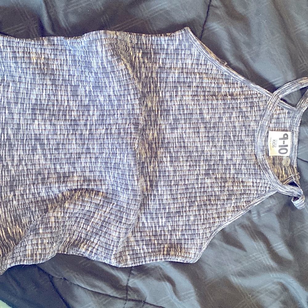 Cotton on kids, black and white shirt